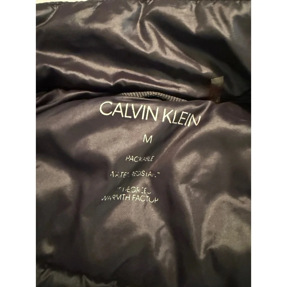 Calvin Klein Mens Packable Puffer Jacket Black Water Resistant Size M‎ CM155201
